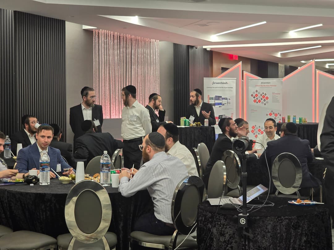 How to stay on budget event photo