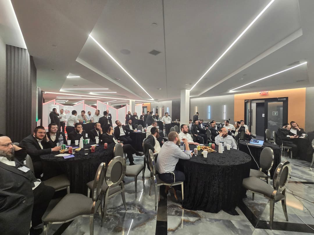 How to stay on budget event photo